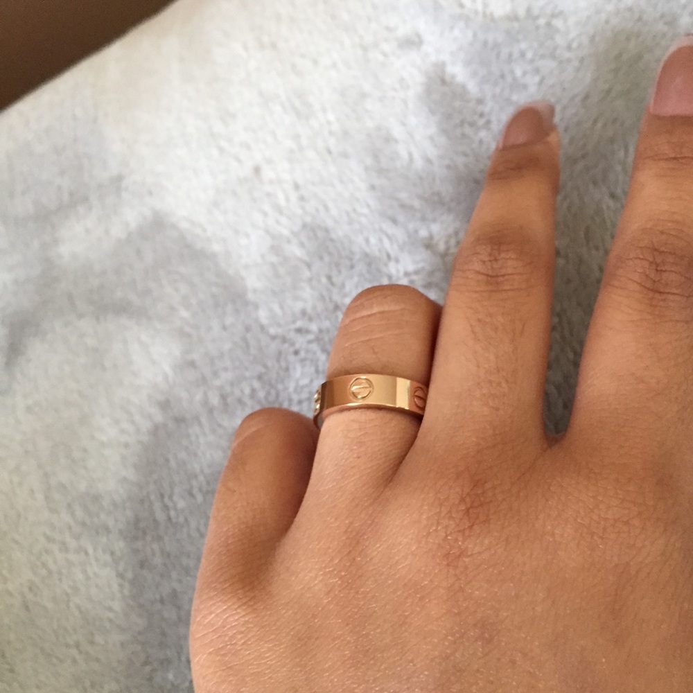 PRICE DROP ⬇️ Love Galore Rose Gold Ring - Picture 5 of 5